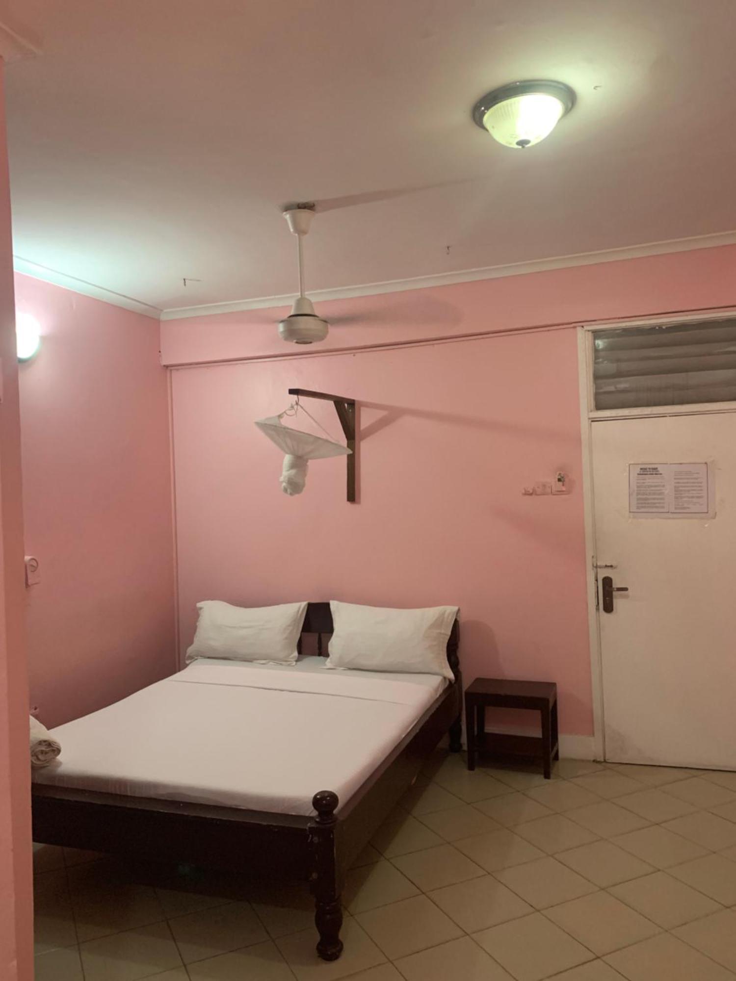 Kibodya Hotel Nkrumah Darüsselam Dış mekan fotoğraf